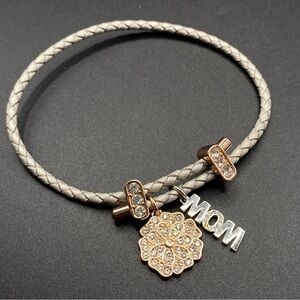 UNWRITTEN Rose Gold "MOM" Flower Rhinestone Slider Cord Adjustable Bracelet